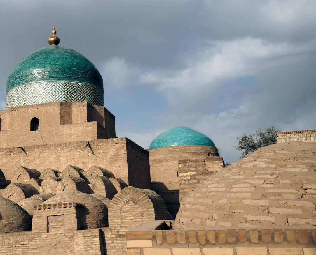 Pahlavan Mahmud: The Furrier Who Became a Wrestler, a Poet, and the Patron Saint of a Whole City
