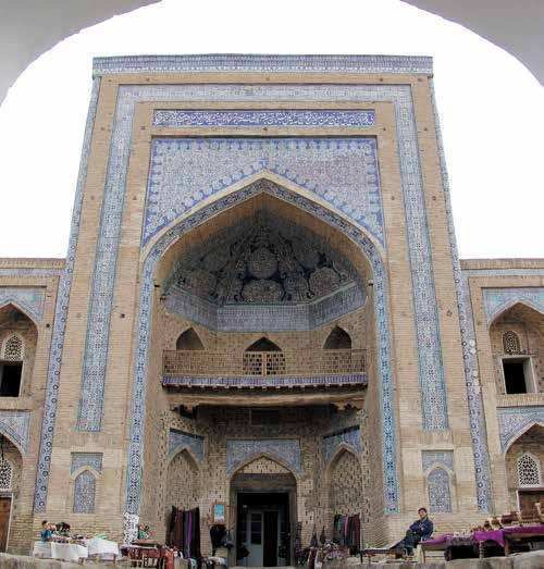 Pahlavan Mahmud memorial