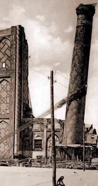 Ulugh Beg Madrasah, Registan